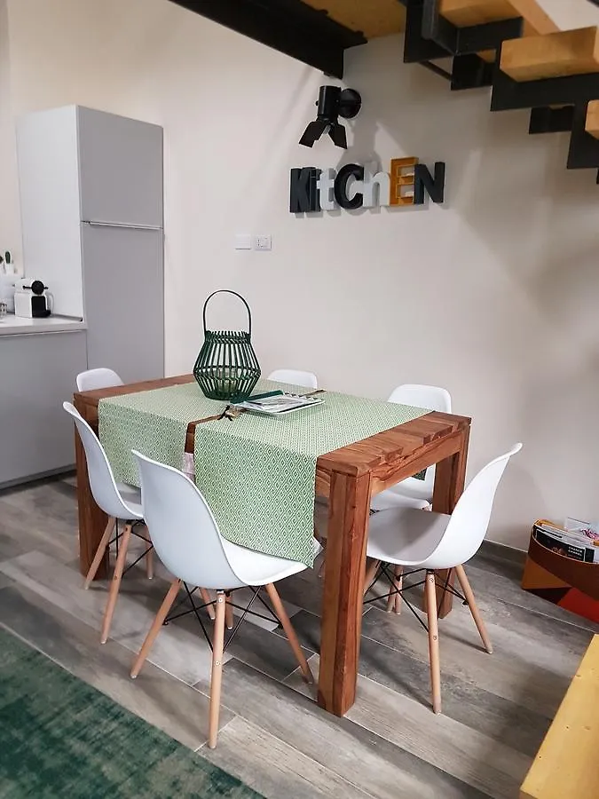 Domus Navigli Apartment Milan